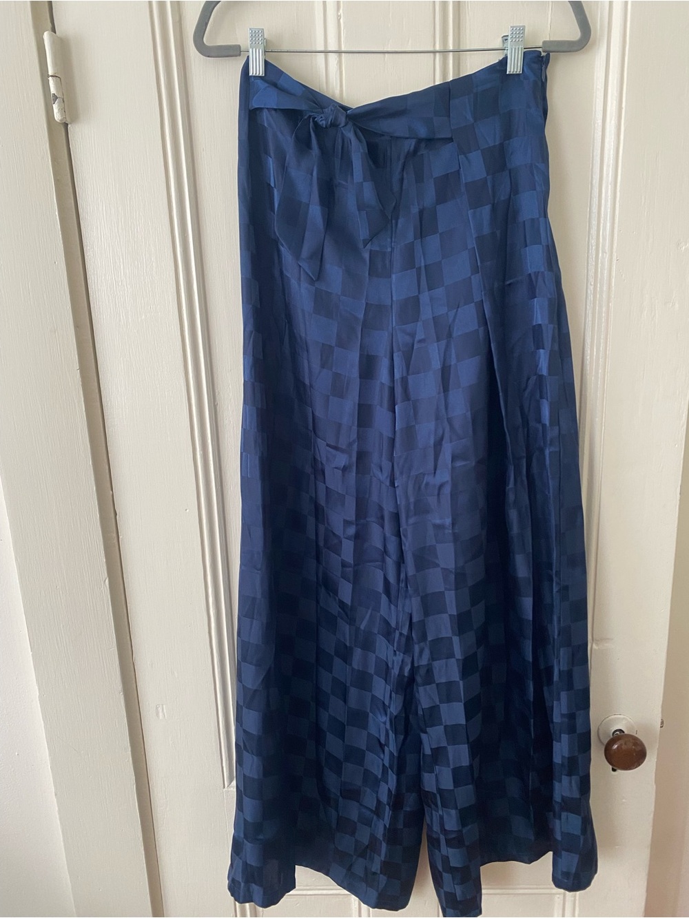 Urban Outfitters Navy Check Satin Wide-Leg Tie Waist Pants - Picture 5 of 5